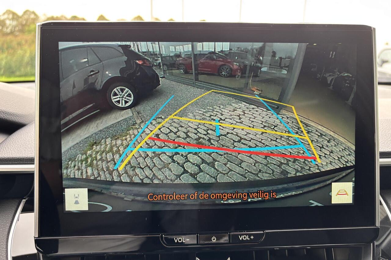 Toyota COROLLA Cross Hybrid 140 Dynamic Apple Carplay / Android Auto, Parkeersensoren, Stoel / stuur verwarming , Dodehoek detectie, Elek. klep.