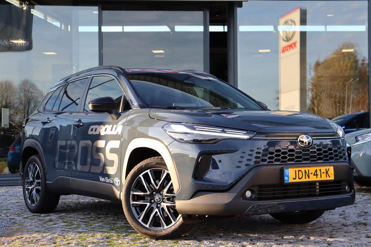 Toyota COROLLA Cross Hybrid 140 Dynamic Apple Carplay / Android Auto, Parkeersensoren, Stoel / stuur verwarming , Dodehoek detectie, Elek. klep.