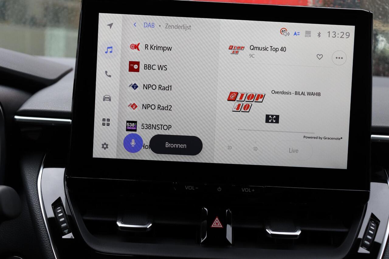 Toyota COROLLA Touring Sports Hybrid 180 GR Sport , Stoelverwarming , Nu met ¤3000 demovoordeel