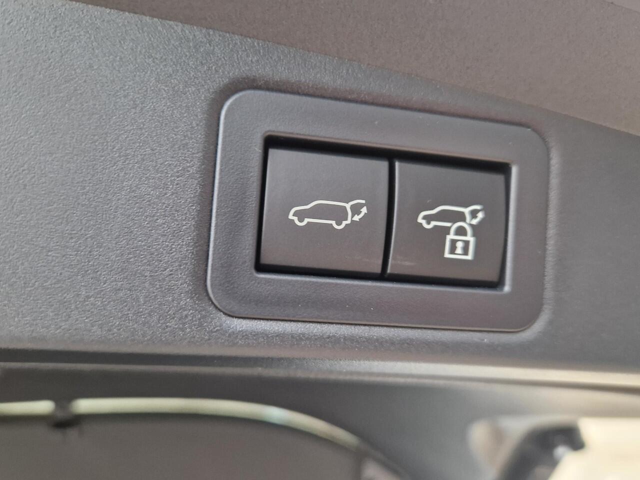 Toyota COROLLA Touring Sports Hybrid 140 Executive