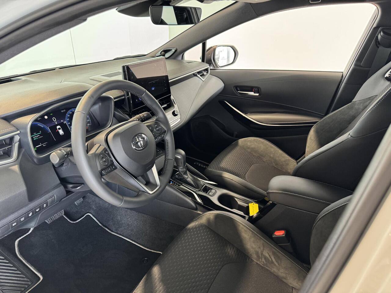 Toyota COROLLA Hybrid 180 Executive | Nieuw op voorraad |