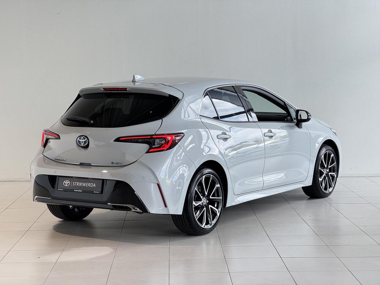 Toyota COROLLA Hybrid 180 Executive | Nieuw op voorraad |