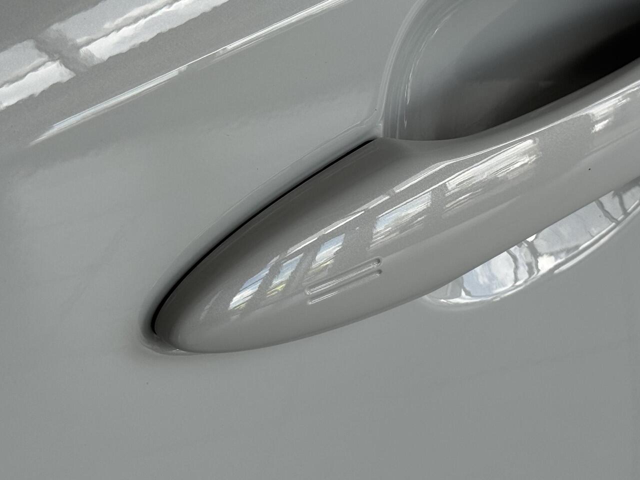 Toyota COROLLA Hybrid 180 Executive | Nieuw op voorraad |