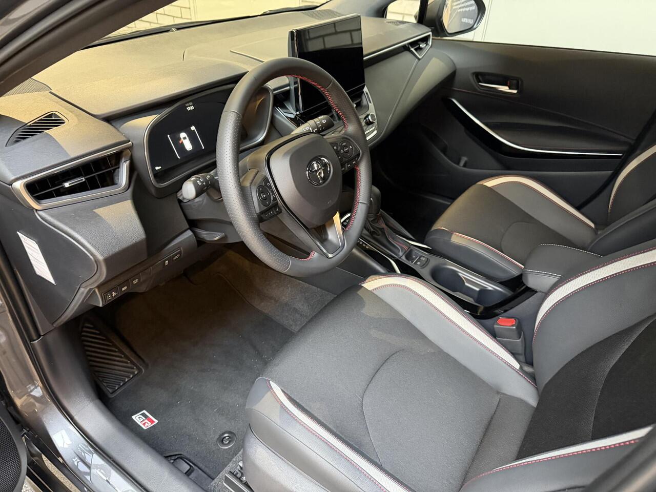 Toyota COROLLA Touring Sports Hybrid 140 GR Sport automaat