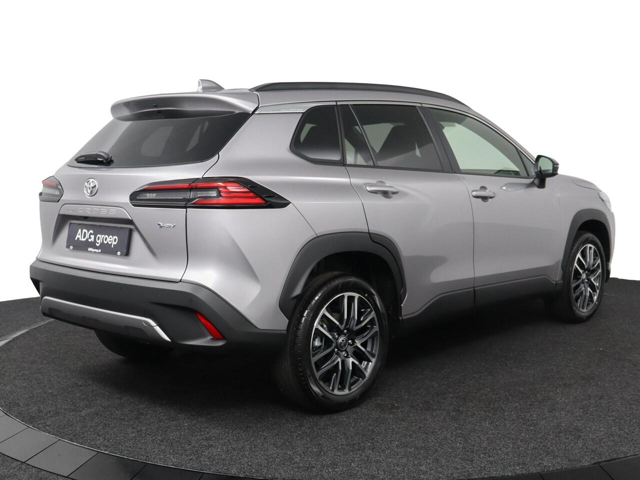 Toyota COROLLA Cross Hybrid 140 Dynamic | Nieuw Uit Voorraad Leverbaar |