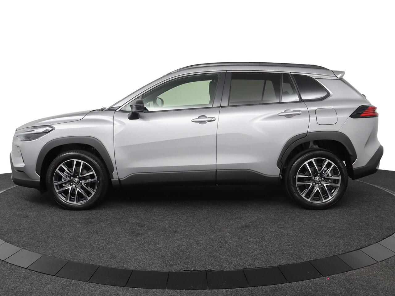 Toyota COROLLA Cross Hybrid 140 Dynamic | Nieuw Uit Voorraad Leverbaar |