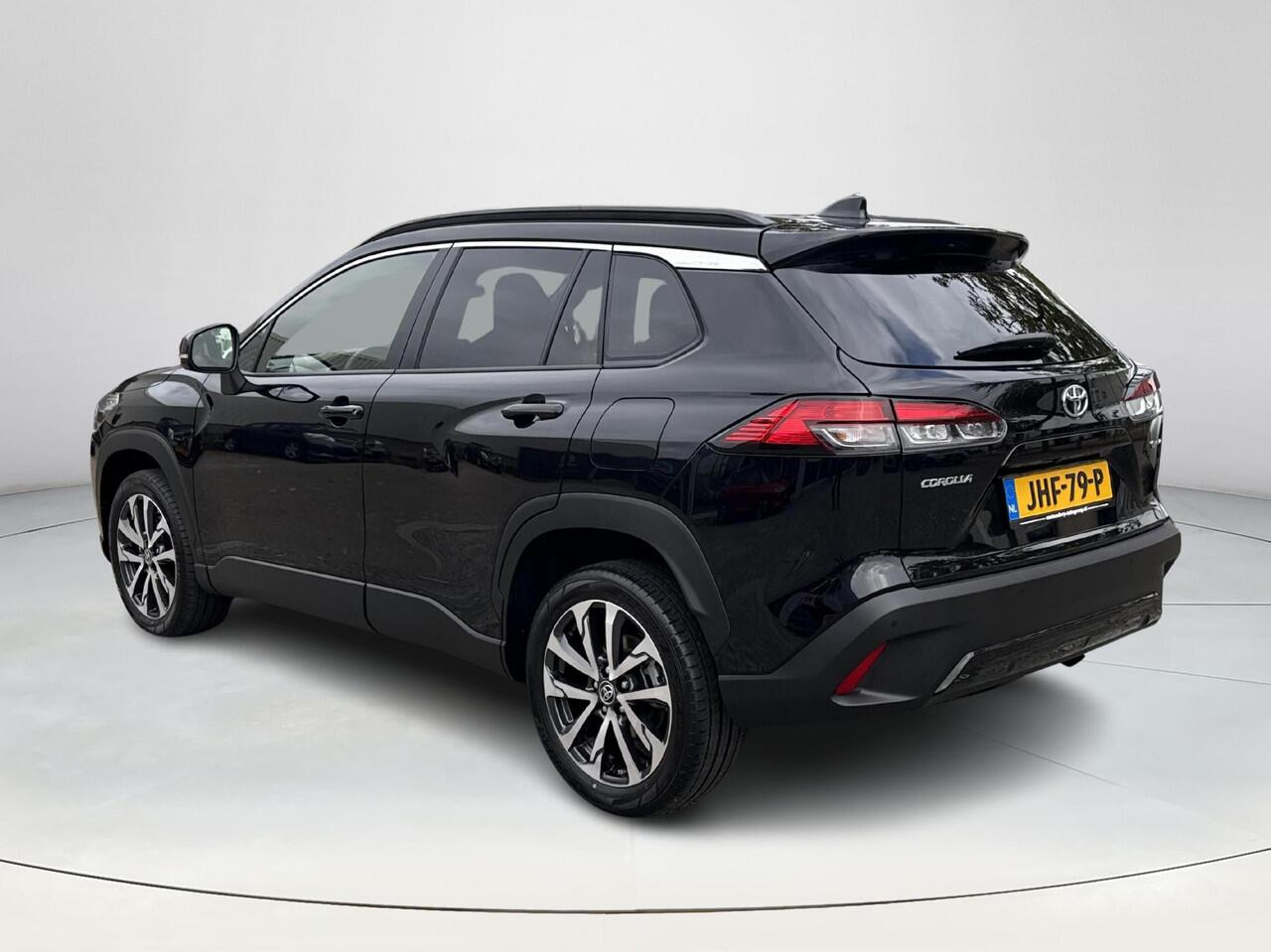 Toyota COROLLA Cross Hybrid 140 Style **DODEHOEK DETECTIE/ STOEL EN STUURWIELVERWARMING/ KEYLESS**