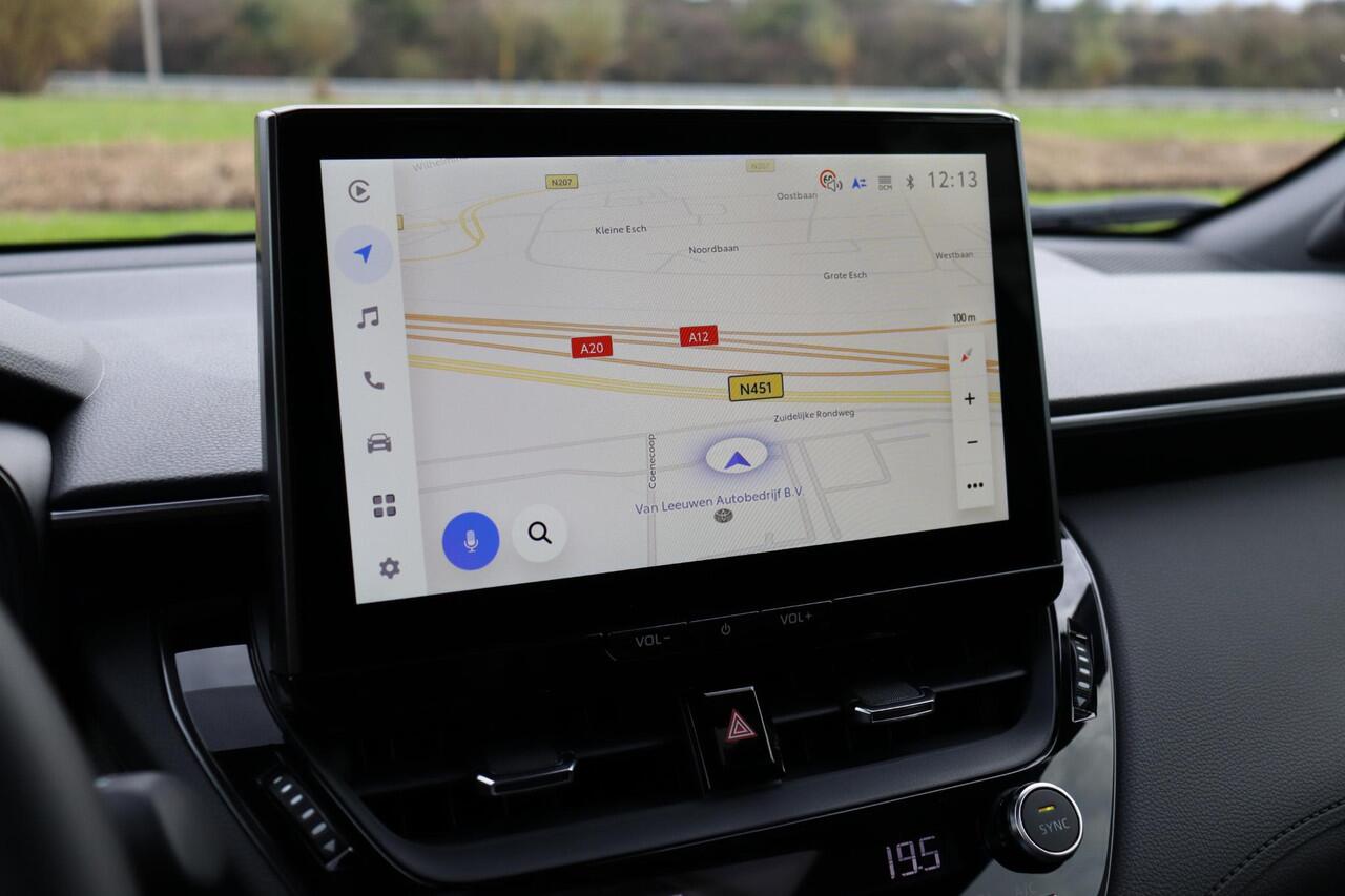 Toyota COROLLA Cross Hybrid 180 GR Sport, Apple Carplay, Android auto, JBL Audio, Panoramisch Dak, Parkeercamera, Parkeersensoren,