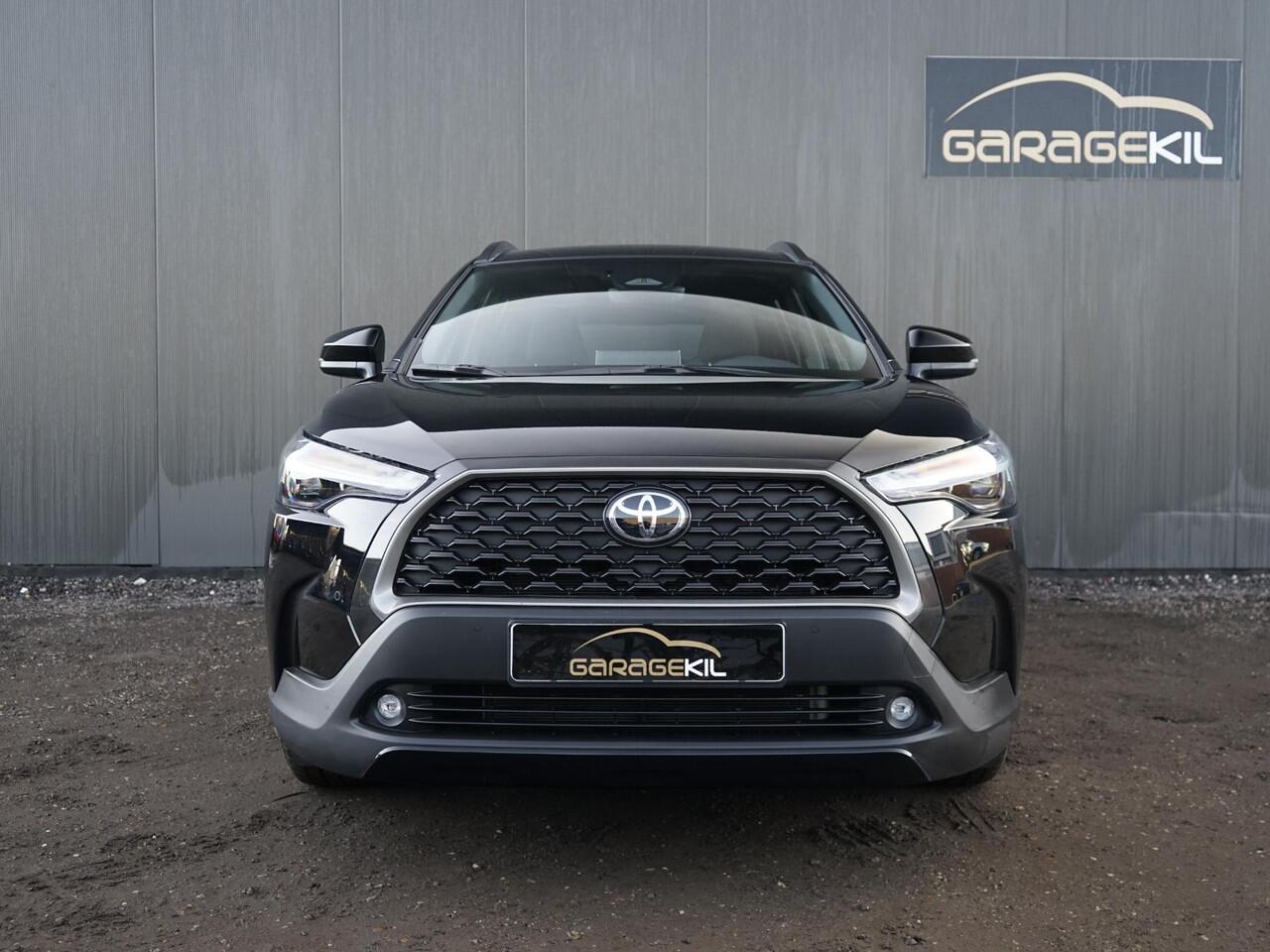 Toyota COROLLA Cross Hybrid 200 Team D Dealeronderh. / Smartphone Integratie / Stoel- en stuurverwarming / Achteruitrijcamera / LED verlichting / PDC voor en achter