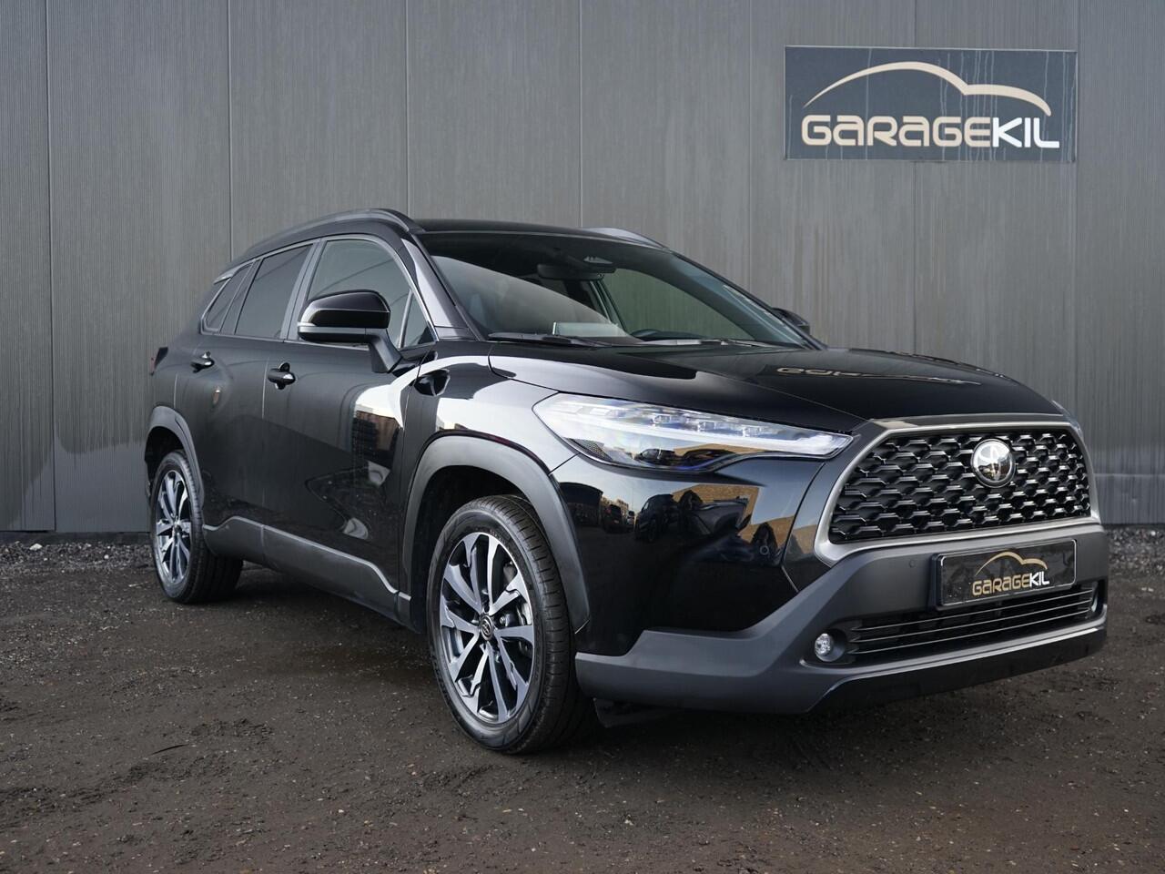 Toyota COROLLA Cross Hybrid 200 Team D Dealeronderh. / Smartphone Integratie / Stoel- en stuurverwarming / Achteruitrijcamera / LED verlichting / PDC voor en achter