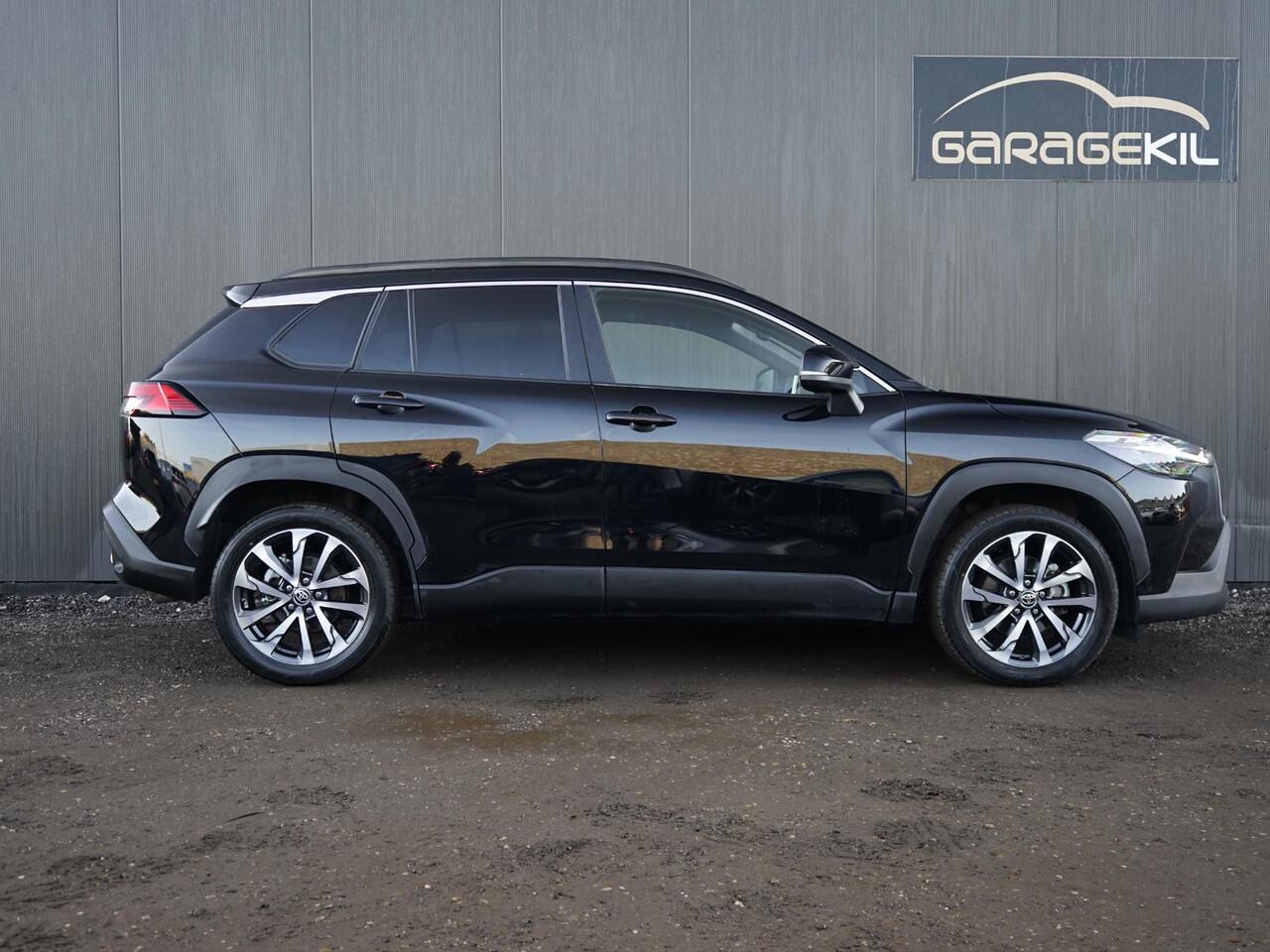 Toyota COROLLA Cross Hybrid 200 Team D Dealeronderh. / Smartphone Integratie / Stoel- en stuurverwarming / Achteruitrijcamera / LED verlichting / PDC voor en achter