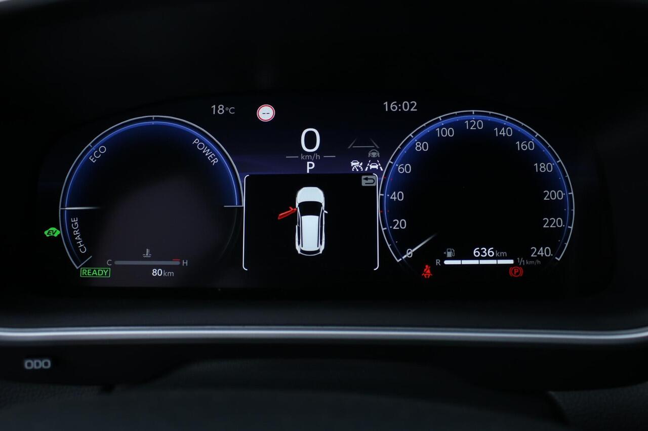 Toyota COROLLA Cross Hybrid 200 Style |LED|Stoelverwarming|Draadloos telefoon opladen|BTW|NL auto