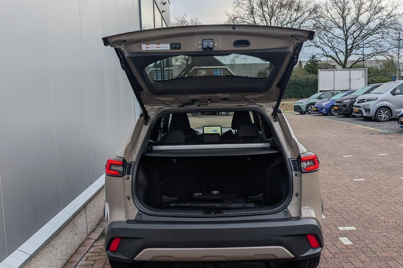 Toyota COROLLA Cross Hybrid 140 Dynamic |Blind Spot Monitor|PDC V+A|Smart Entry|BTW auto