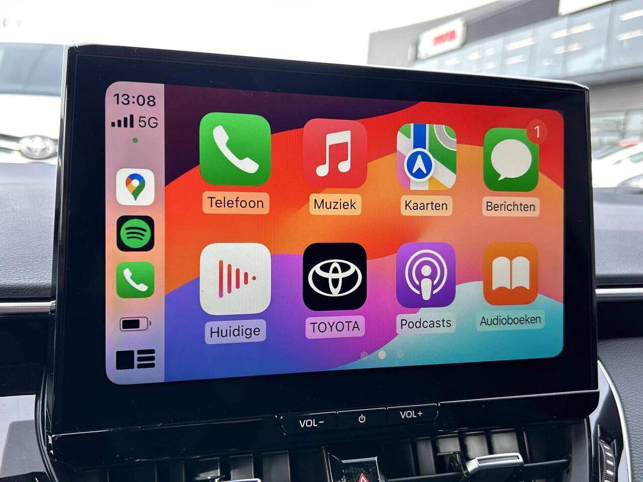 Toyota COROLLA Touring Sports Hybrid 140 Dynamic **STOELVERWARMING/ PARKEERSENSOREN/ KEYLESS/ ADAPTIEF CRUISE CONTROL**