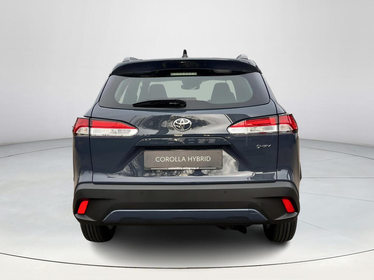 Toyota COROLLA Cross Hybrid 140 Active | Massive grey metallic | Safety Pack | Nieuw uit voorraad leverbaar |