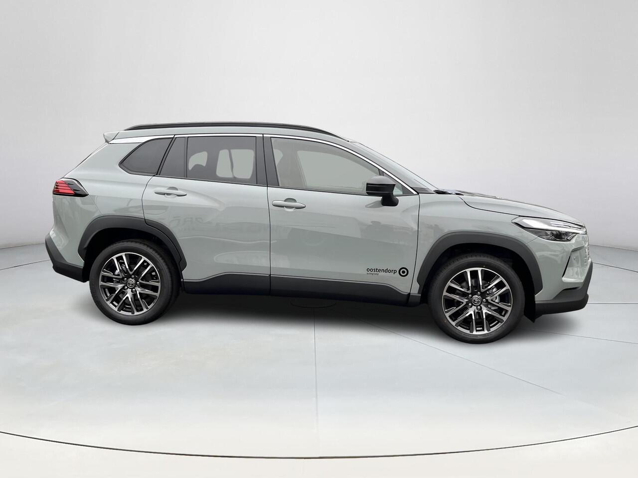 Toyota COROLLA Cross Hybrid 140 Dynamic | Urban Khaki | 2025 model | Demonstratie auto |