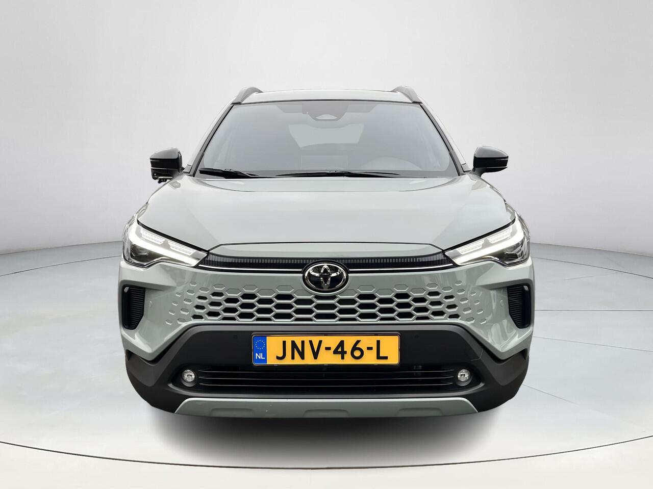 Toyota COROLLA Cross Hybrid 140 Dynamic | Urban Khaki | 2025 model | Demonstratie auto |