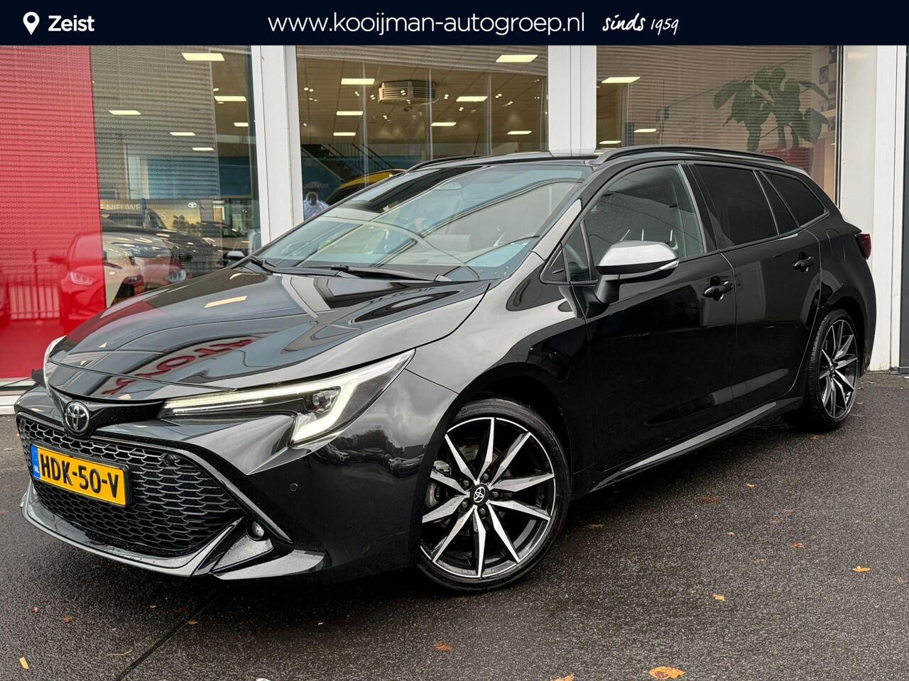 Toyota COROLLA Touring Sports Hybrid 200 GR Sport Plus Schuif-/Kanteldak | JBL premium geluid | Dodehoekdetectie | Parkeersensoren rondom | Stoelverwarming voor+achter