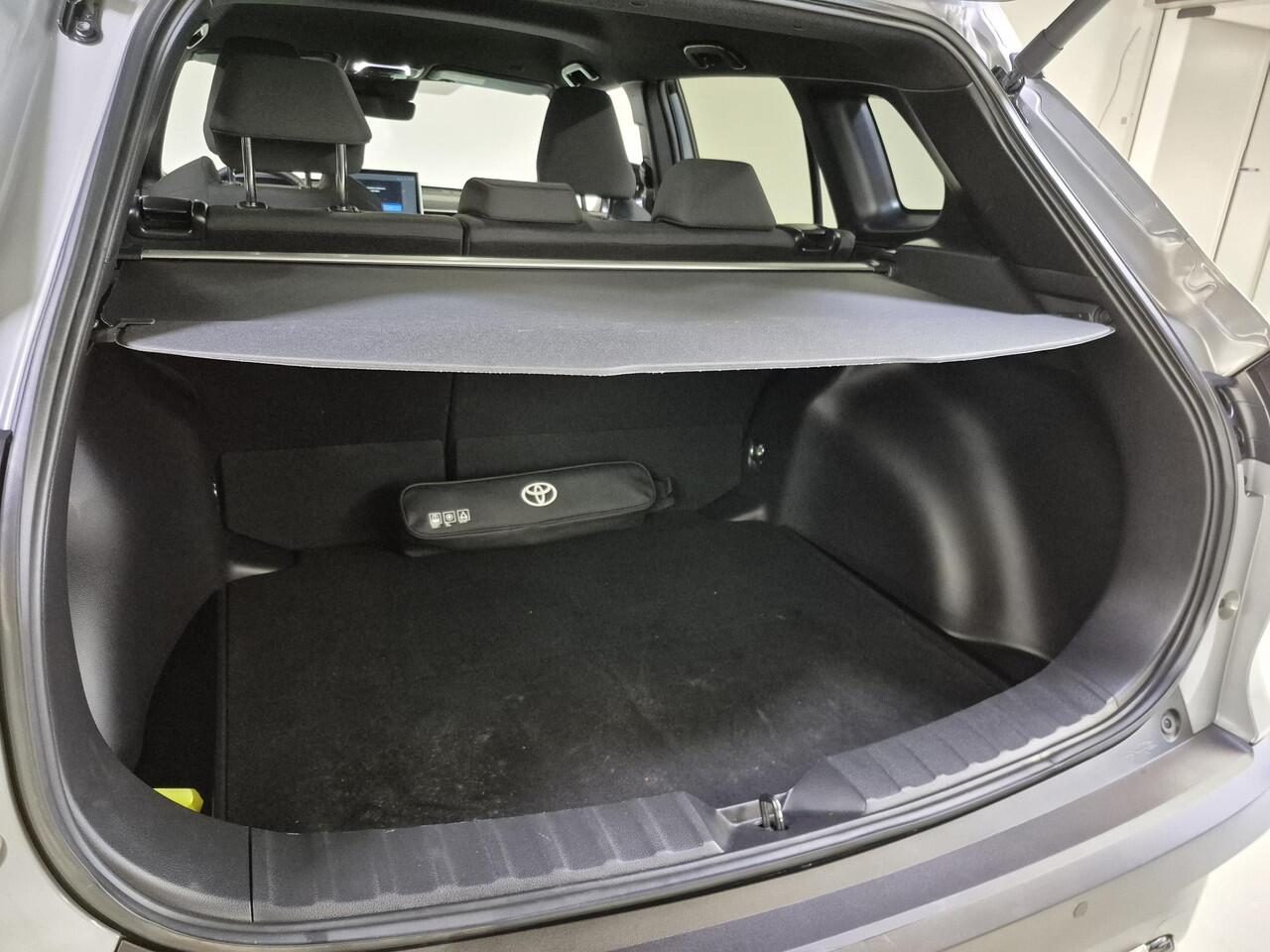 Toyota COROLLA Cross Hybrid 140 Style | Dodehoekdetectie | PDC V+A | Keyless | Carplay | LED |