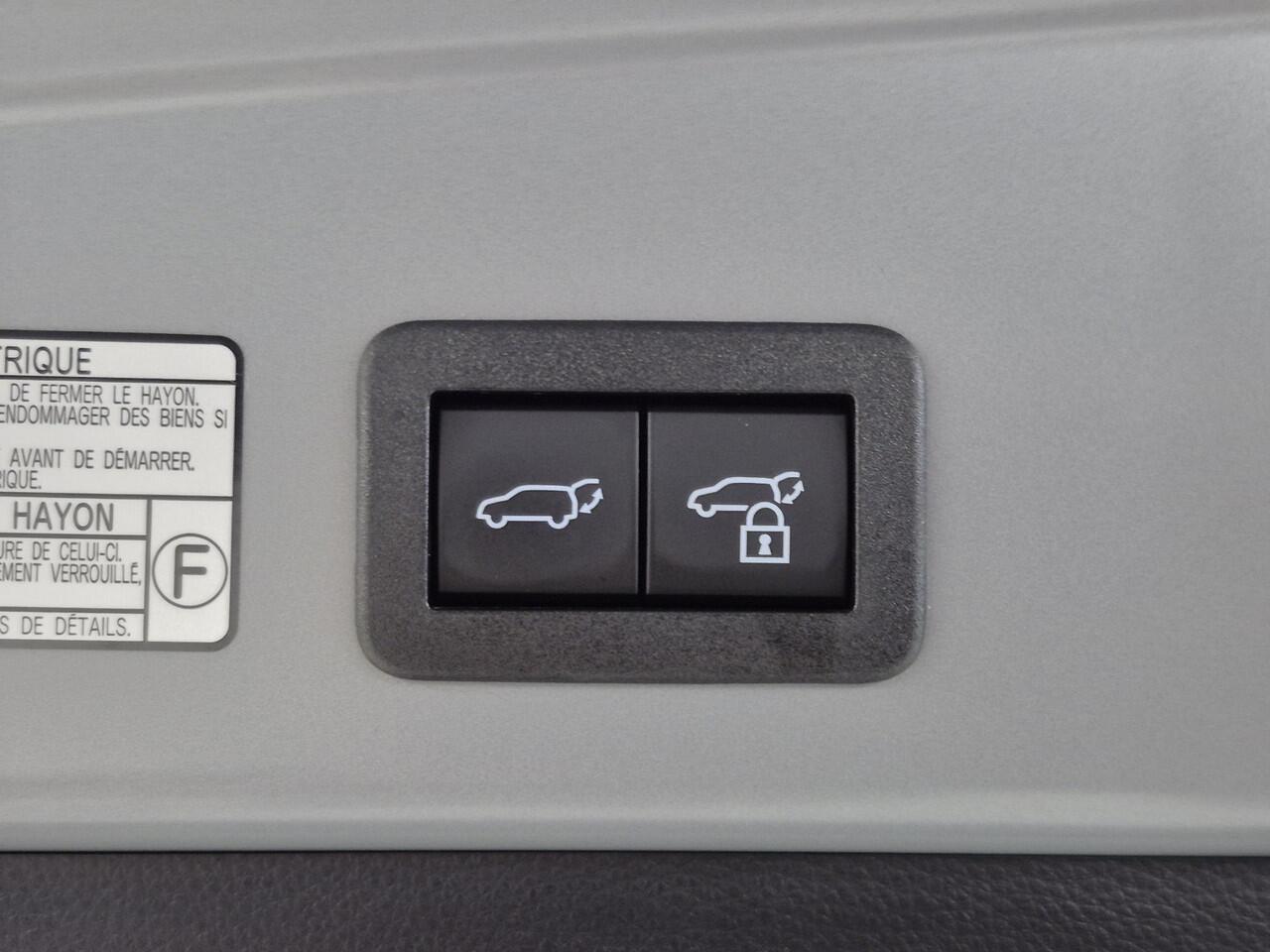 Toyota COROLLA Cross Hybrid 140 Style | Dodehoekdetectie | PDC V+A | Keyless | Carplay | LED |