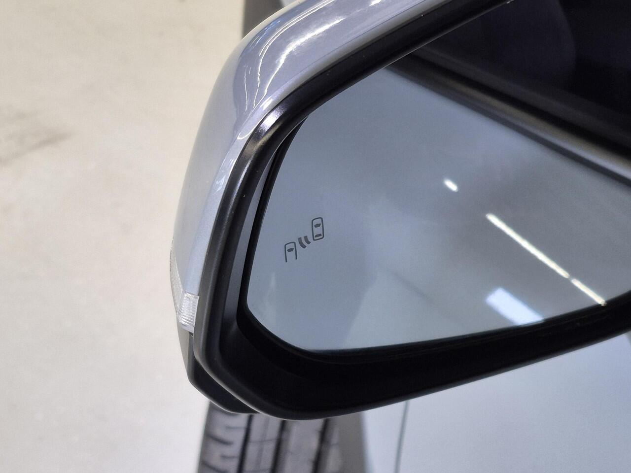 Toyota COROLLA Cross Hybrid 140 Style | Dodehoekdetectie | PDC V+A | Keyless | Carplay | LED |