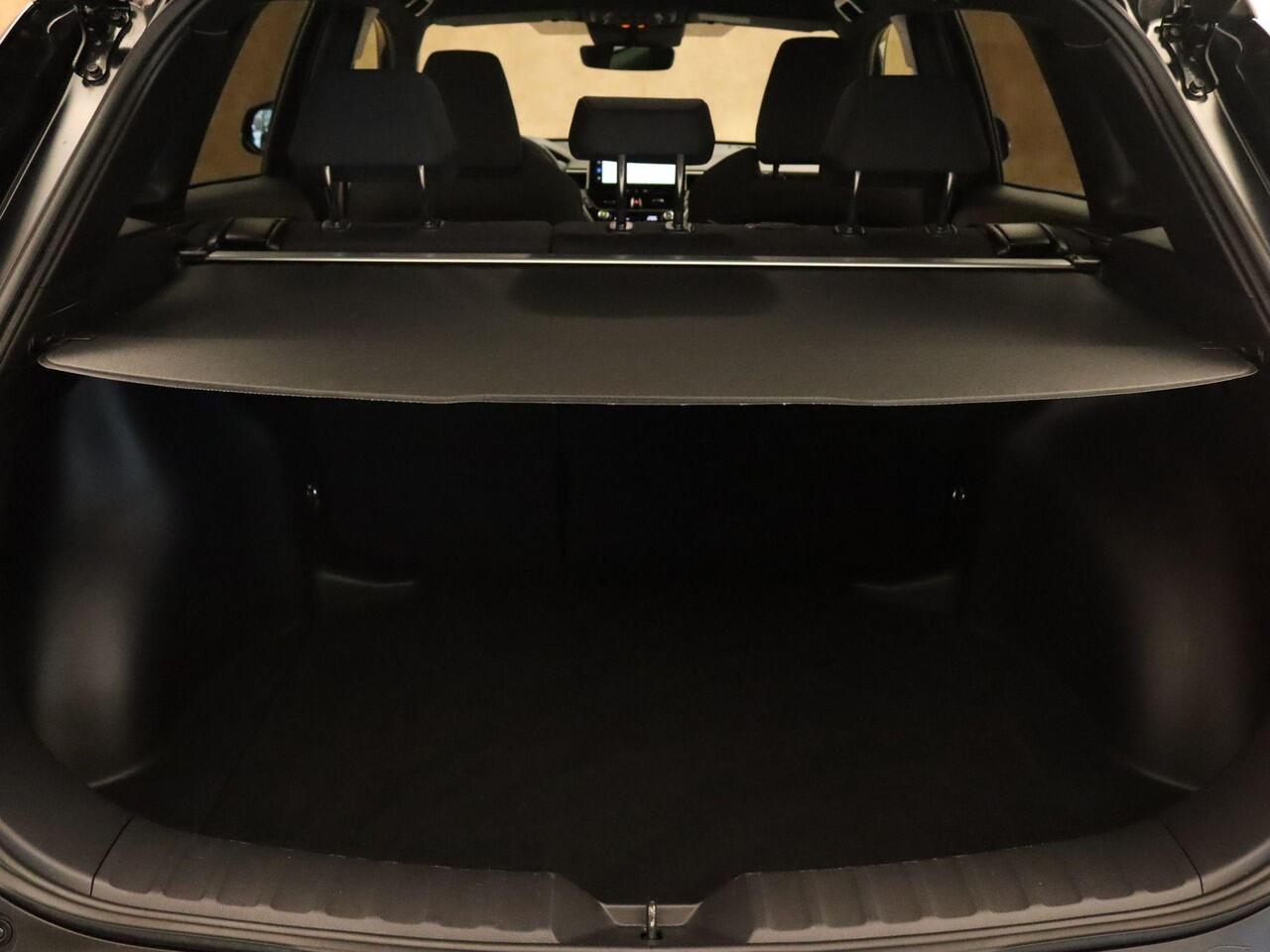 Toyota COROLLA Cross Hybrid 140 Dynamic - ELEKTRISCHE ACHTERKLEP - KEYLESS ENTY & START - ADAPTIVE CRUISE CONTROL - NAVIGATIE - DRAADLOZE TELEFOONLADER - APPLE CARPLAY/ANDROID AUTO - DAB RADIO