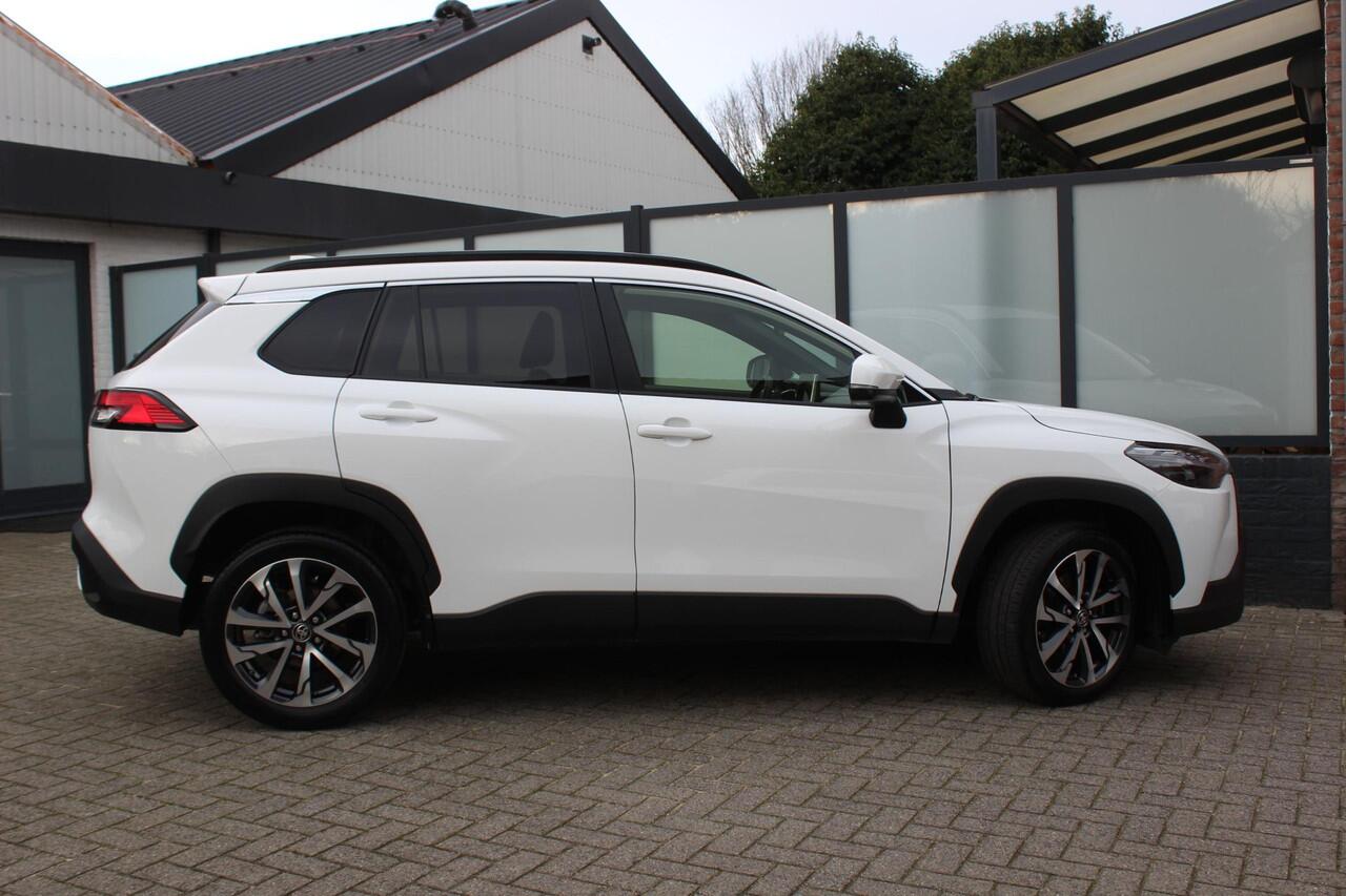 Toyota COROLLA Cross Hybrid 140 Style Winter Pack, Navi/Carplay, Privacy Glass,