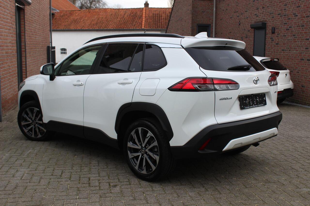 Toyota COROLLA Cross Hybrid 140 Style Winter Pack, Navi/Carplay, Privacy Glass,