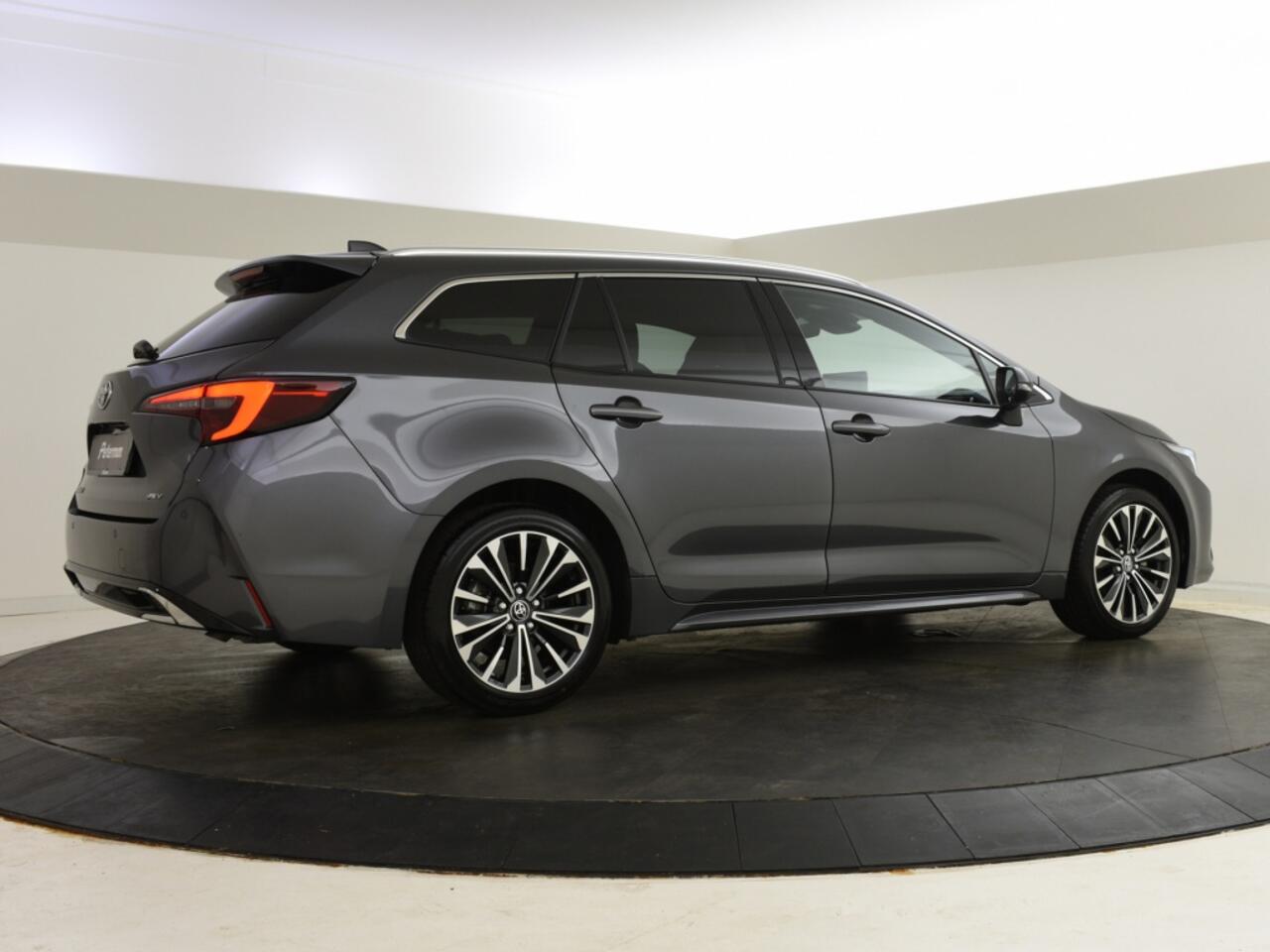 Toyota COROLLA Touring Sports Hybrid 140 Style | BLIS | Parkeersensoren V+A