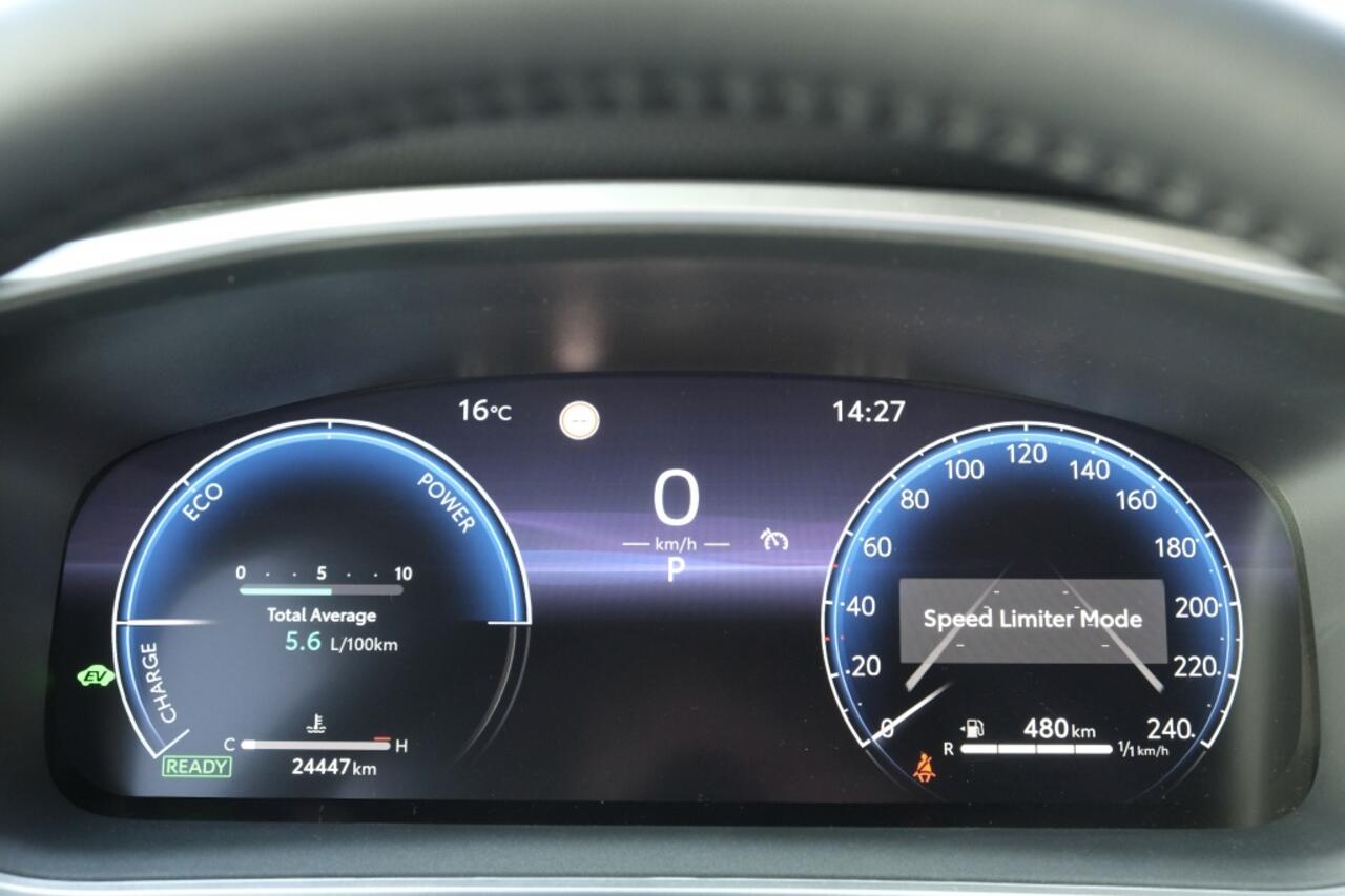 Toyota COROLLA Cross Hybrid 140 Style Automaat | Apple CarPlay en Android Auto | Park