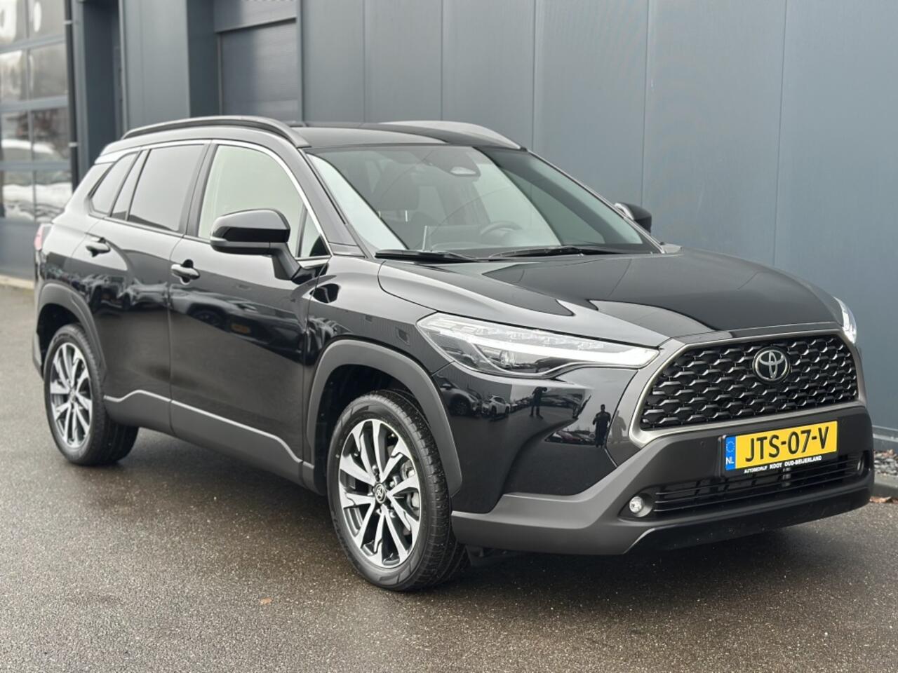 Toyota COROLLA Cross Hybrid 200 High Power 2.0 Dynamic Limited Stuur-stoelverw