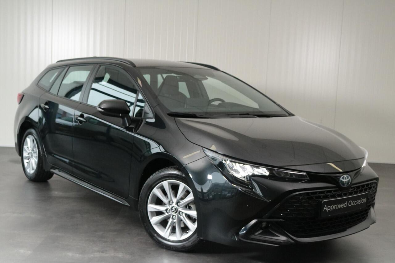 Toyota COROLLA Hybrid 140 Dynamic Limited Stuur & Stoelverwarming