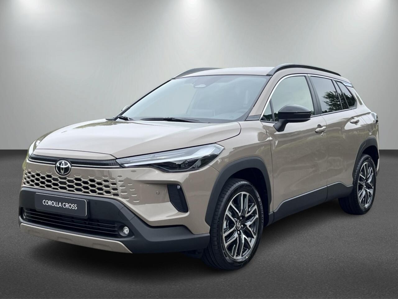 Toyota COROLLA Cross Hybrid 140pk Dynamic demo !