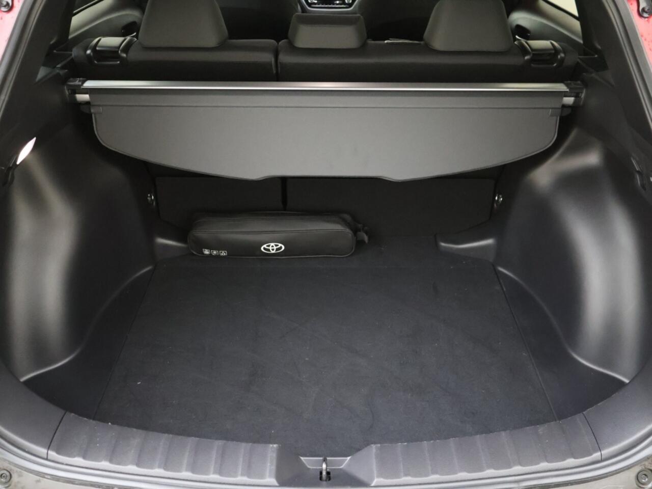 Toyota COROLLA Cross Hybrid 140 Dynamic | Stoel-/stuurverwarming | Adapt. Cruise