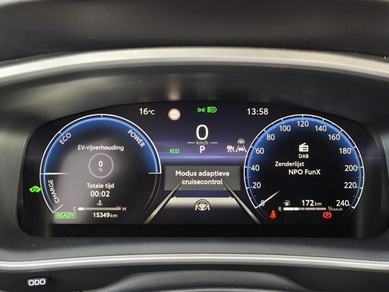 Toyota COROLLA Cross Hybrid 140 Style | Sensoren v/a | El. Achterklep | Stoel- & Stuu