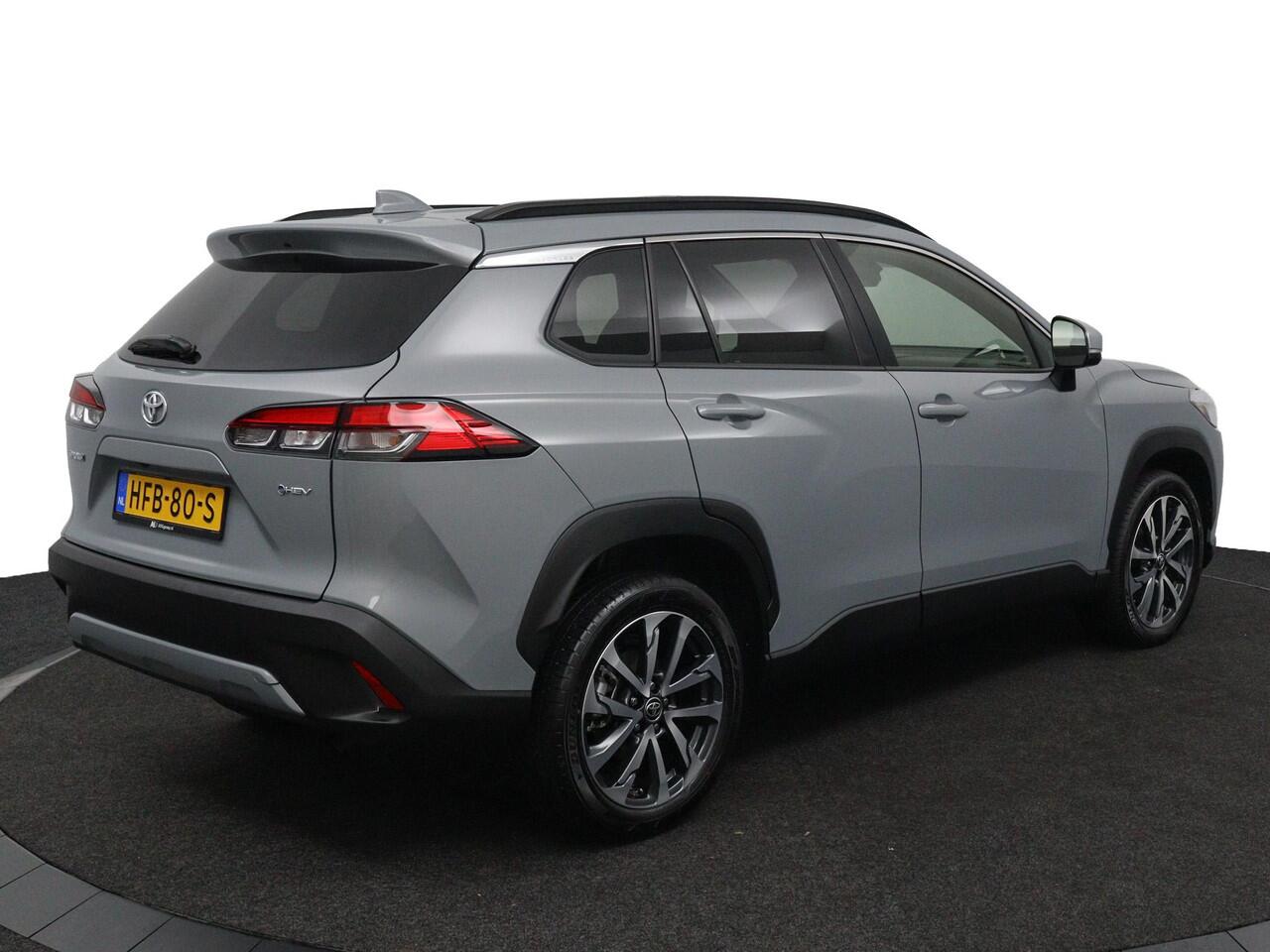 Toyota COROLLA Cross Hybrid 140 Style | Navigatie | Led Verlichting | Keyless Entry | Elektrisch bedienbare Achterklep |