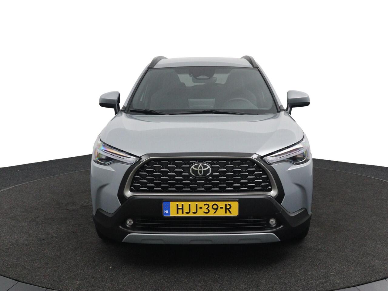 Toyota COROLLA Cross Hybrid 140 Dynamic | Grootscherm Navigatie | Keyless Entry | 10 Jaar Garantie |