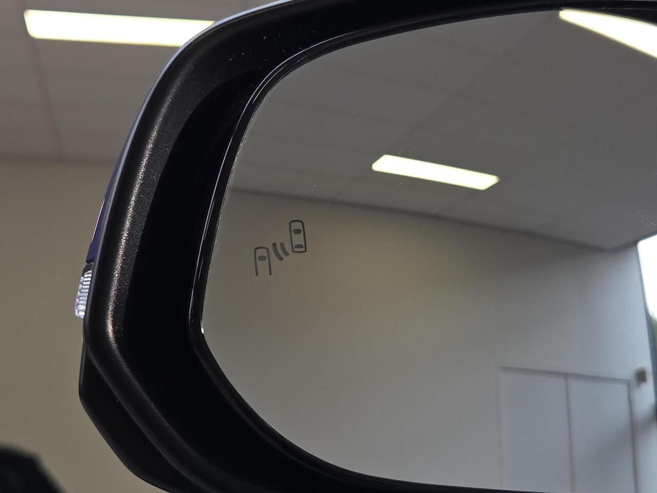 Toyota COROLLA Cross Hybrid 140 Style | NL Auto | Apple CarPlay | Blindspot | Rijklaar incl. garantie |