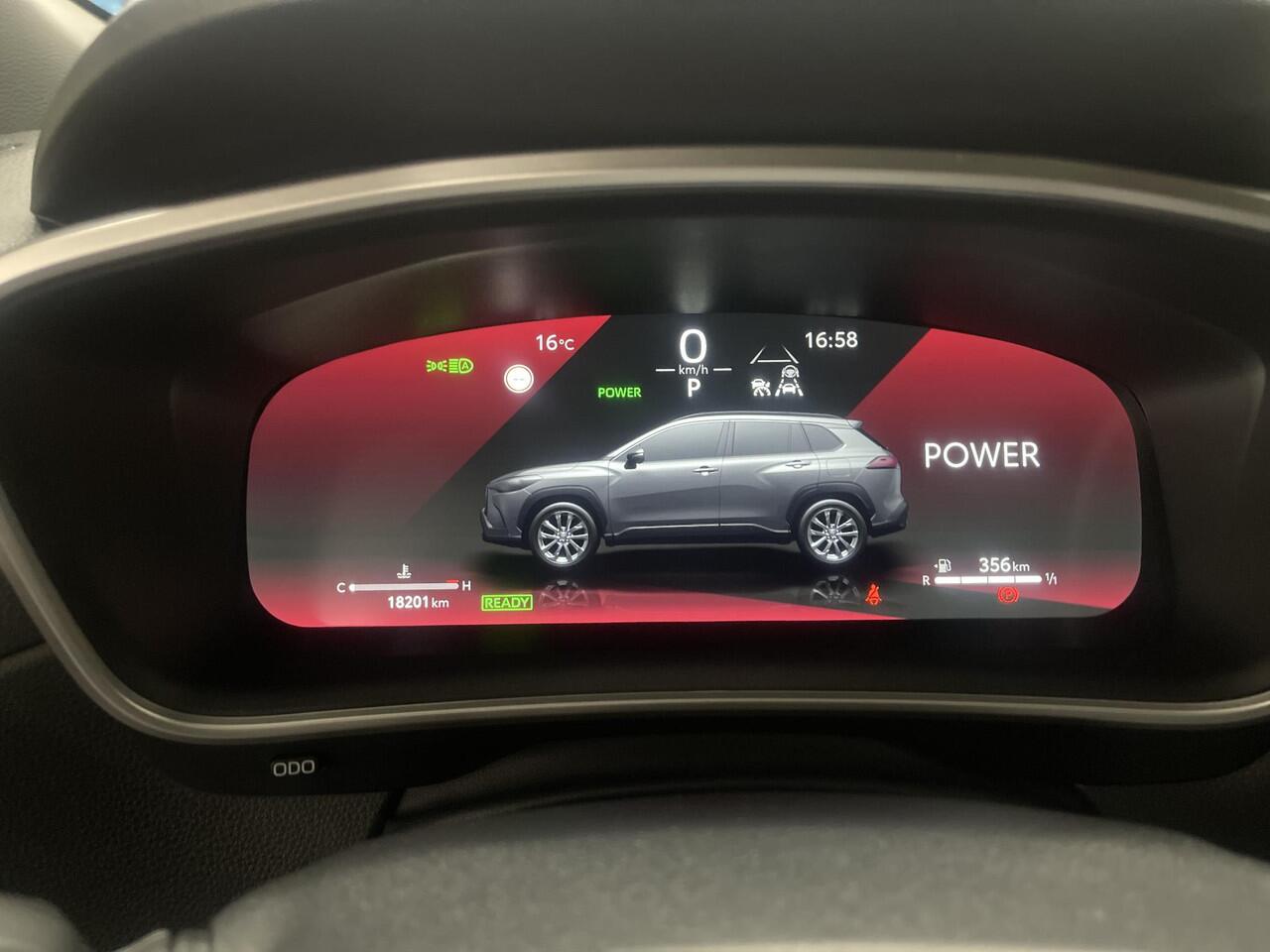 Toyota COROLLA Cross Hybrid 140 Style