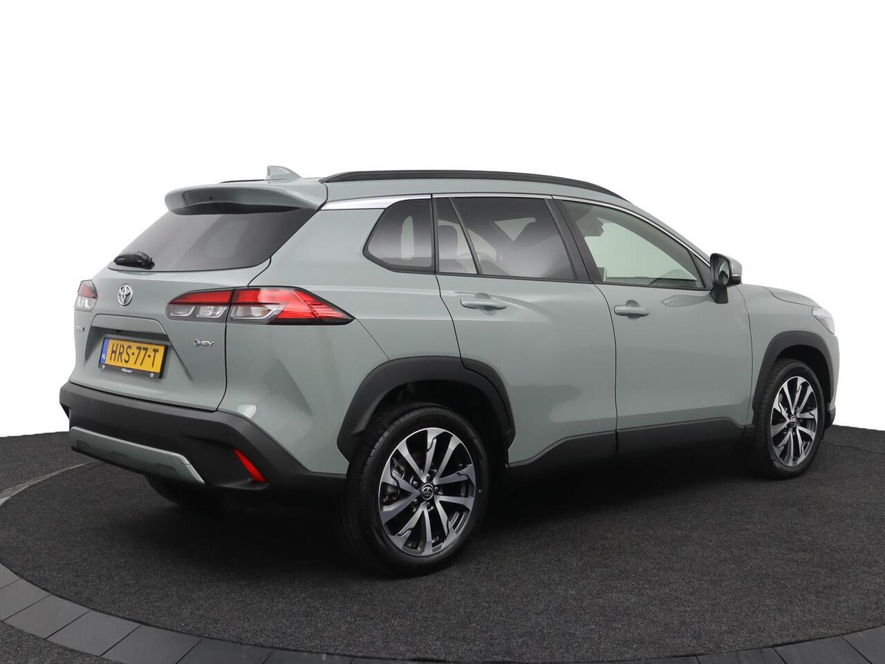 Toyota COROLLA Cross Hybrid 140 Style | Navigatie | Electrische achterklep | Parkeersensoren | Dodehoek herkenning |