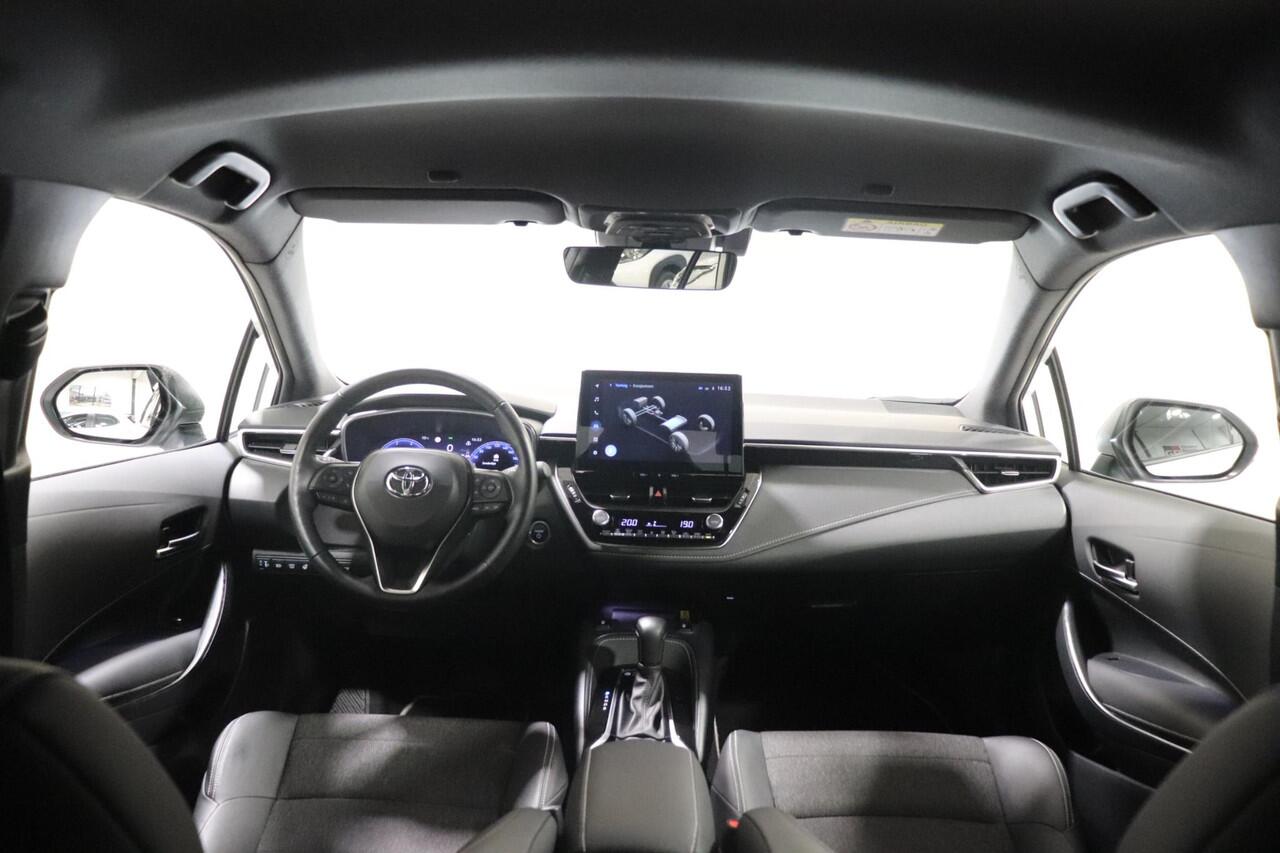 Toyota COROLLA Touring Sports 1.8 Hybrid First Edition, Stoel & Stuurverwarming, Keyless, Elec. Achterklep, Sensoren!