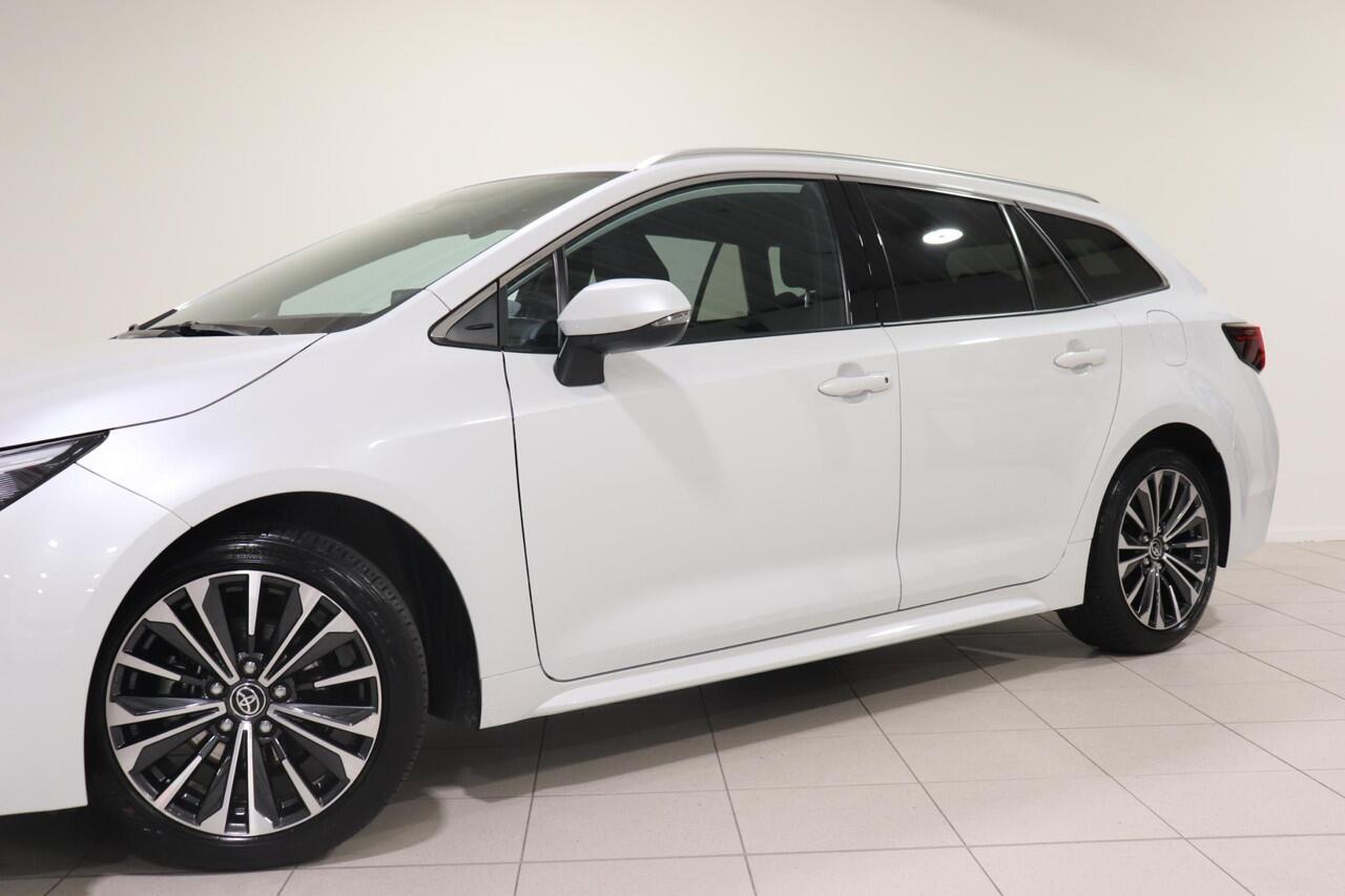 Toyota COROLLA Touring Sports 1.8 Hybrid First Edition, Stoel & Stuurverwarming, Keyless, Elec. Achterklep, Sensoren!
