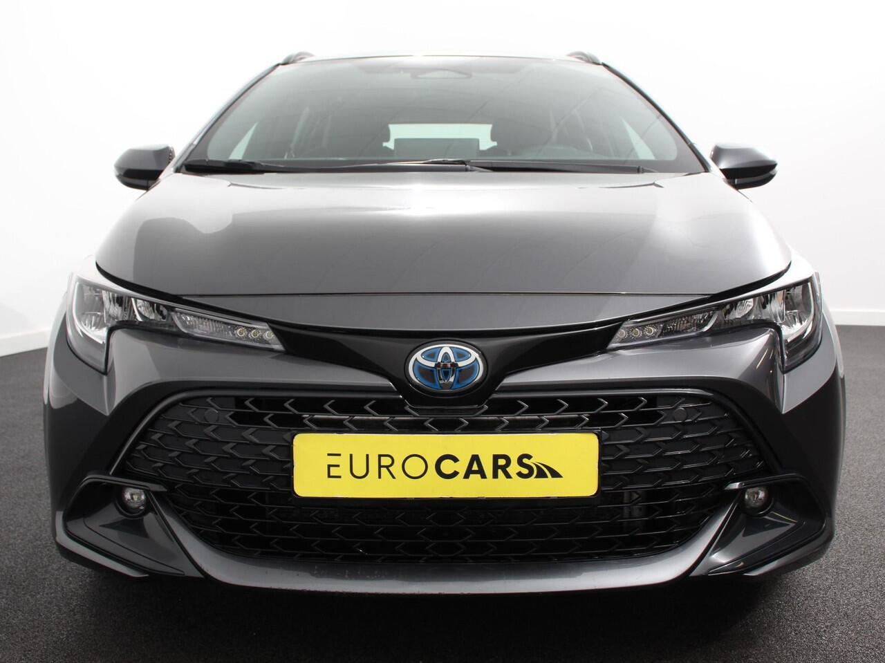 Toyota COROLLA Touring Sports Automaat Hybrid 140 Active | Navigatie | Apple Carplay/Android Auto | Climate Control | Cruise Control Adaptive | 17"Lichtmetalen velgen | Camera