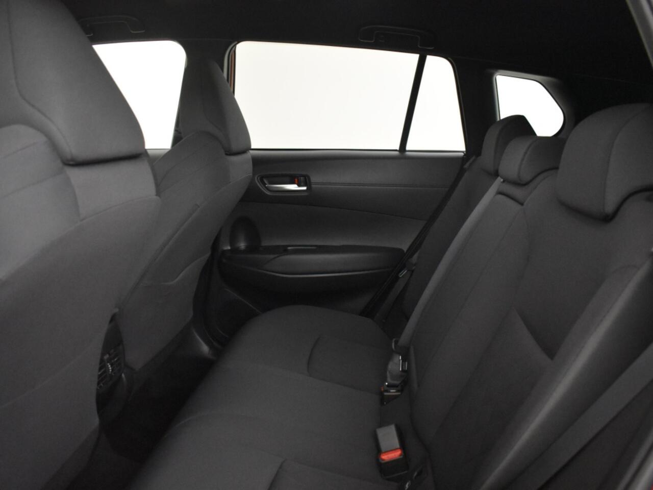 Toyota COROLLA Cross Hybrid 140 Style Edition | Electr. Achterklep | BSM | PDC |