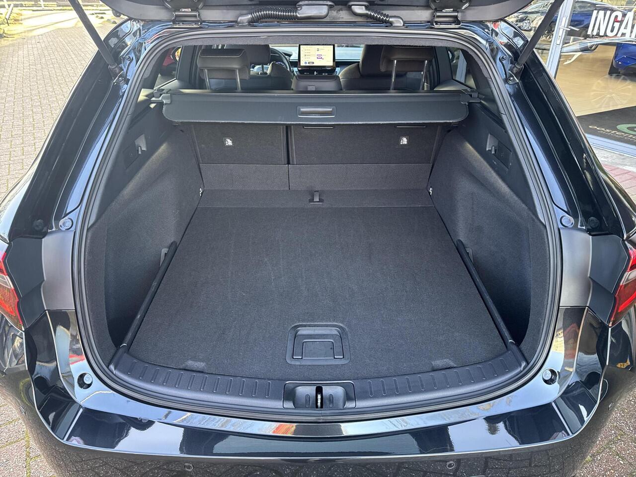 Toyota COROLLA Touring Sports Hybrid 140 Dynamic | 06-10141018 Voor meer informatie