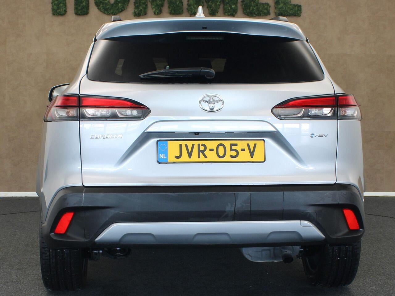 Toyota COROLLA Cross Hybrid 140 Dynamic - ELEKTRISCHE ACHTERKLEP - CLIMATE CONTROL - CRUISE CONTROL ADAPTIEF - APPLE CARPLAY/ANDROID AUTO - BLUETOOTH TELEFOONVOORBEREIDING - KEYLESS START - NAVIGATIESYSTEEM FULL-MAP - LED KOPLAMPEN