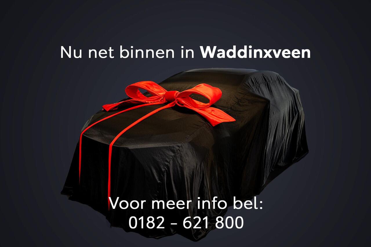 Toyota COROLLA Hybrid 140 Business Limited, Stoelverwarming, Stuurverwarming.