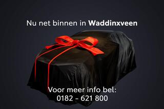 toyota-corolla-hybrid-140-business-