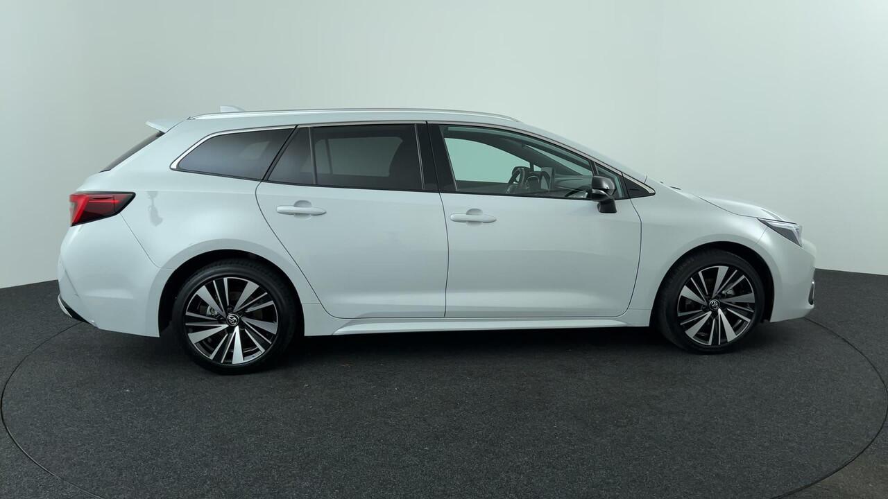 Toyota COROLLA Touring Sports Hybrid 140 Dynamic | LED | Parkeersensoren