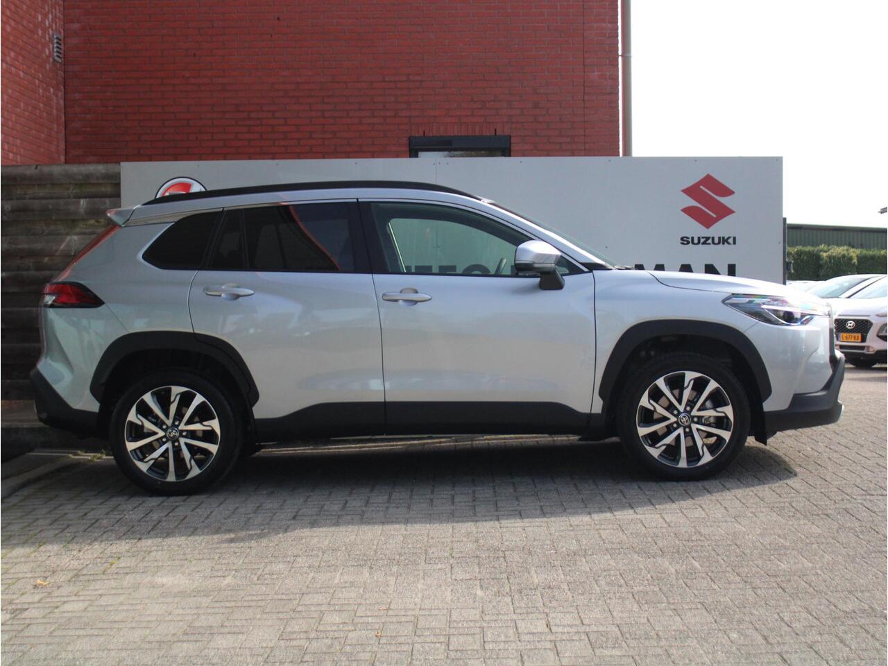 Toyota COROLLA Cross Hybrid 140 Style AUTOMAAT + Comfort Pack Apple Carpl/Andr Auto, Stoel+Stuur vw. Cruise & Climate Control
